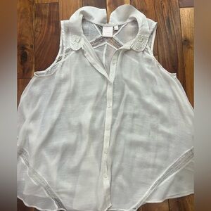 Elegant White Sleeveless Blouse Lauren Conrad Embroidered L